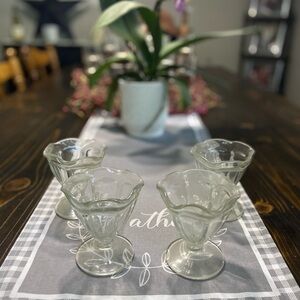 Vintage 4 Glass Footed Sundae/ Desert Bowls